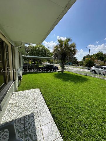 2961 NW 162nd St, Miami Gardens, FL 33054