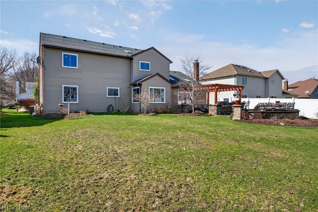 14357 Crystal Creek Drive, Strongsville, OH 44149