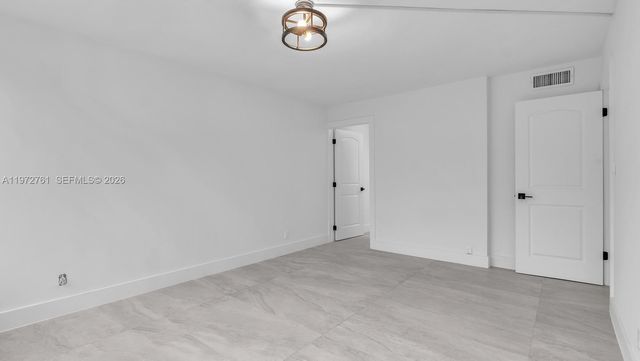 6911 Environ Blvd 4J, Lauderhill, FL 33319