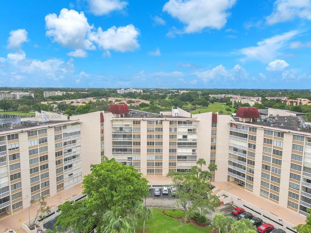 6911 Environ Blvd 4J, Lauderhill, FL 33319