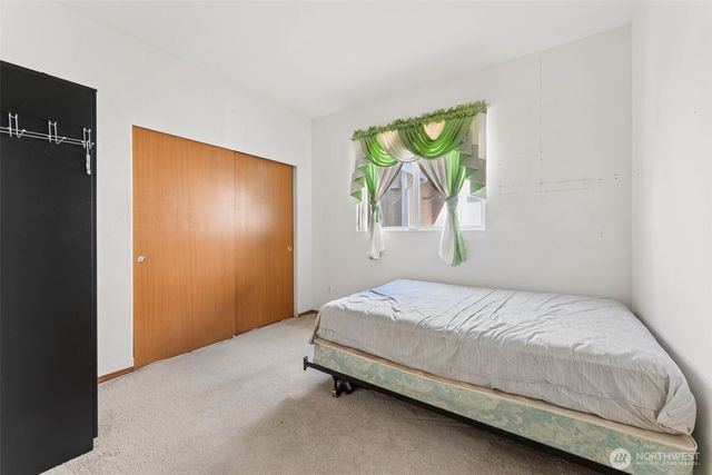 29854 30th Avenue S, Federal Way, WA 98003