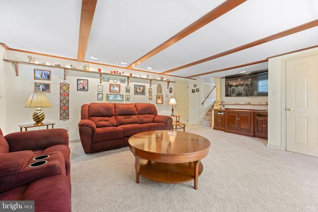 106 PEARL DR, Southampton, PA 18966