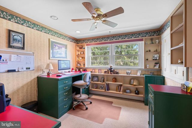 106 PEARL DR, Southampton, PA 18966