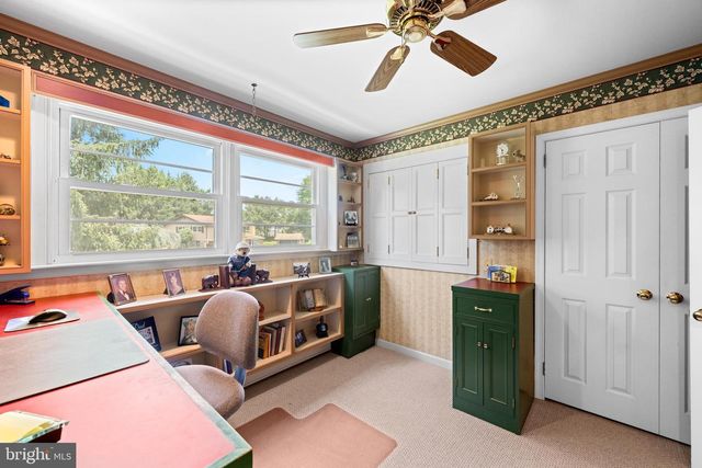 106 PEARL DR, Southampton, PA 18966
