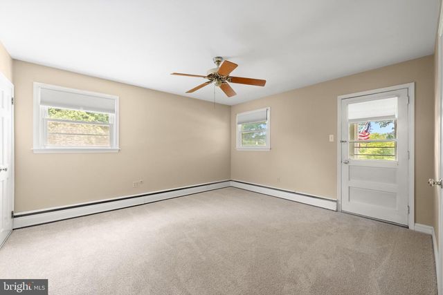 106 PEARL DR, Southampton, PA 18966