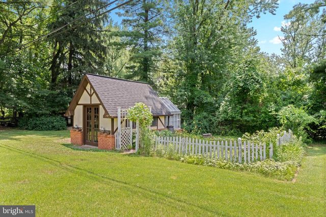 106 PEARL DR, Southampton, PA 18966