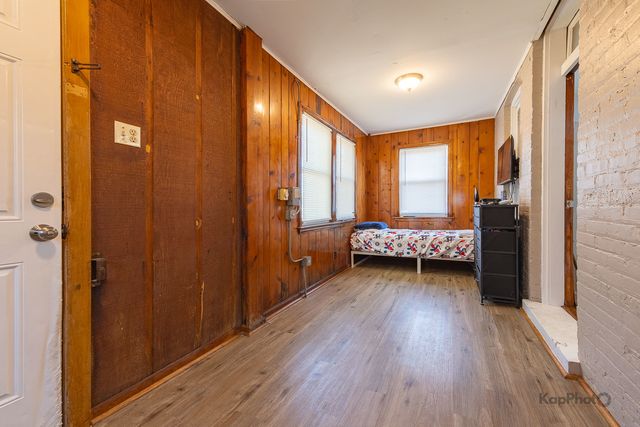 5959 N Elston Avenue, Chicago, IL 60646