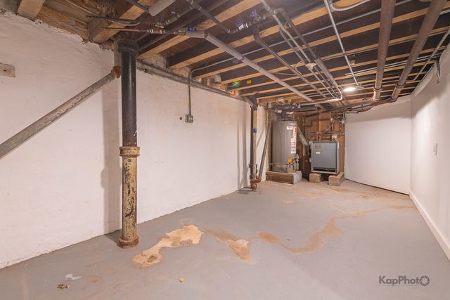 5959 N Elston Avenue, Chicago, IL 60646