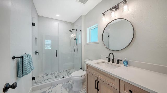 375 N WASHINGTON DRIVE, Sarasota, FL 34236