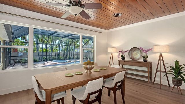 375 N WASHINGTON DRIVE, Sarasota, FL 34236