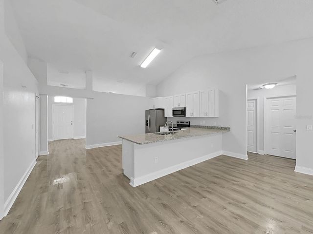 8018 SHEPHERD AVENUE, Spring Hill, FL 34606