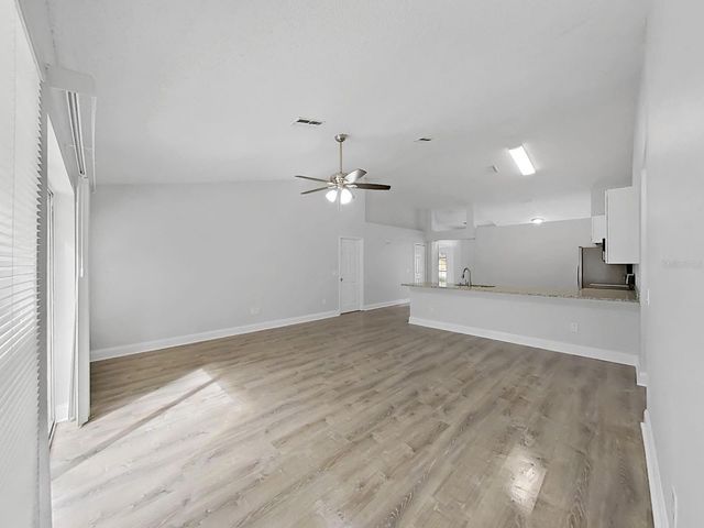 8018 SHEPHERD AVENUE, Spring Hill, FL 34606