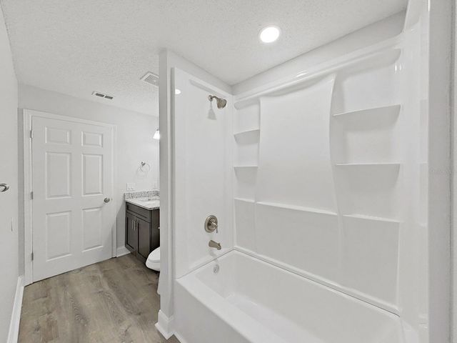 8018 SHEPHERD AVENUE, Spring Hill, FL 34606