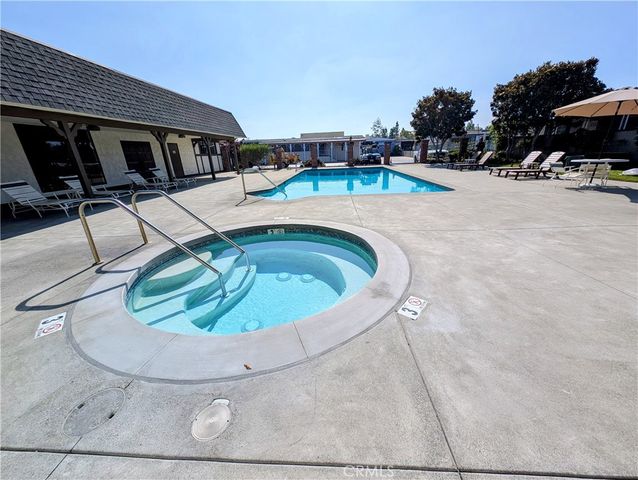 9800 Bolsa Avenue 88, Westminster, CA 92683
