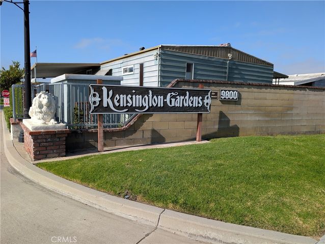 9800 Bolsa Avenue 88, Westminster, CA 92683