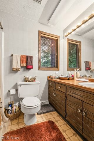 8810 Blossom Circle NW, Massillon, OH 44646