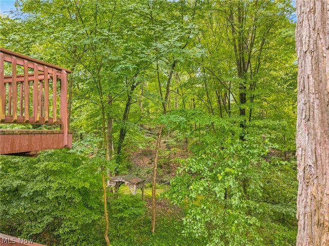 8810 Blossom Circle NW, Massillon, OH 44646