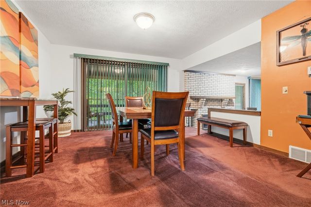 8810 Blossom Circle NW, Massillon, OH 44646