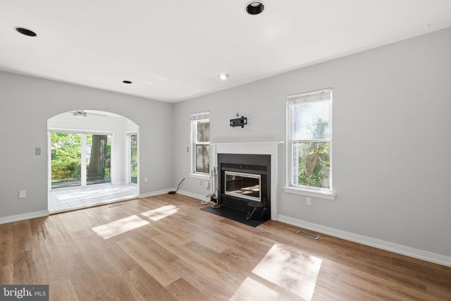 1529 RITCHIE LN, Annapolis, MD 21401