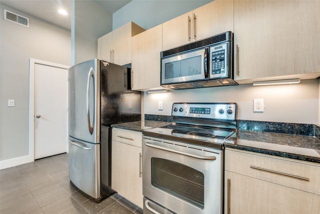 4605 Cedar Springs Road 341, Dallas, TX 75219