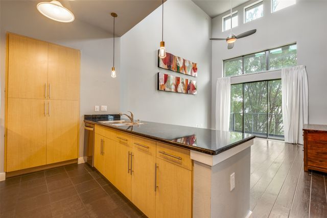 4605 Cedar Springs Road 341, Dallas, TX 75219