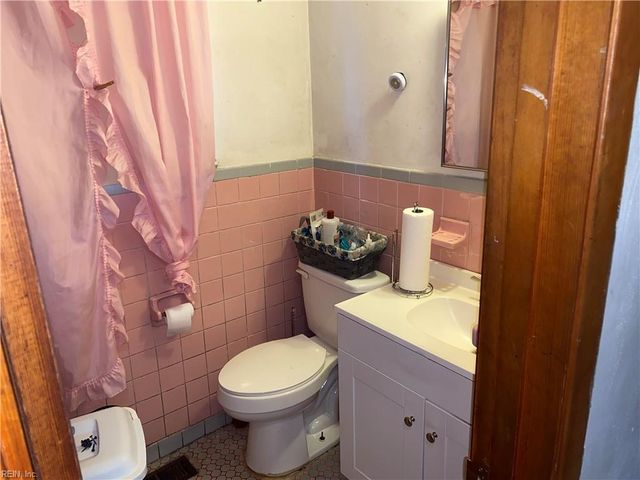 1116 28th ST, Newport News, VA 23607