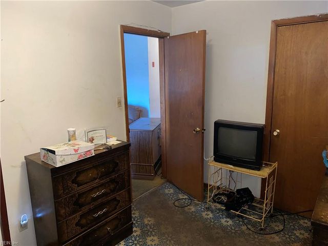 1116 28th ST, Newport News, VA 23607