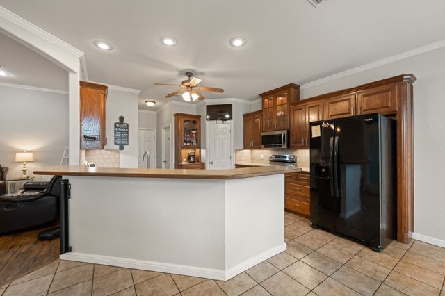 1617 Spencer Lane, Cleburne, TX 76033