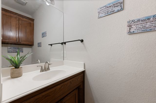 1617 Spencer Lane, Cleburne, TX 76033