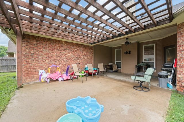 1617 Spencer Lane, Cleburne, TX 76033