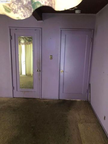 800 Payne Dr, Richmond, CA 94806