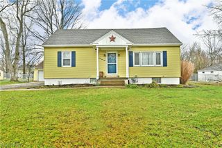 4950 Myrtle Avenue NW, Warren, OH 44483