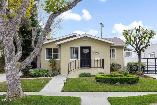 608 Pioneer Drive, Glendale, CA 91203