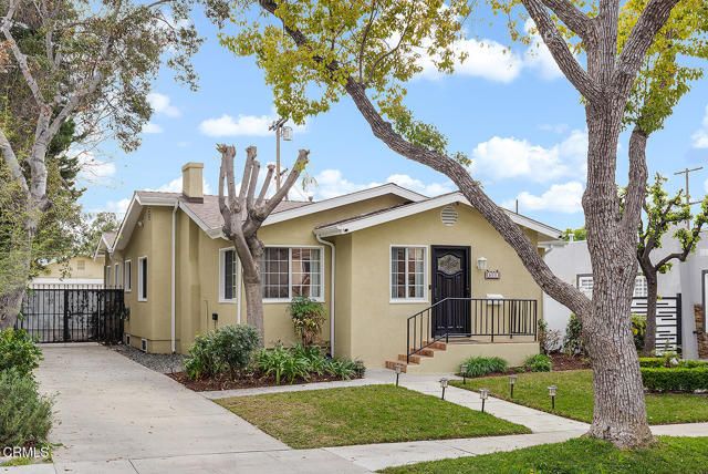 608 Pioneer Drive, Glendale, CA 91203