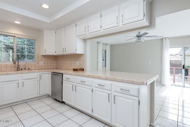 608 Pioneer Drive, Glendale, CA 91203