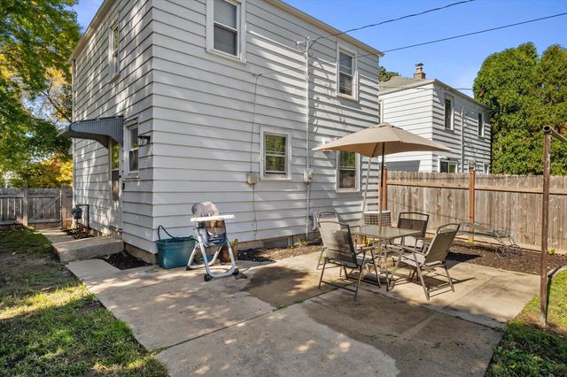 3476 S Ahmedi AVENUE, Milwaukee, WI 53207