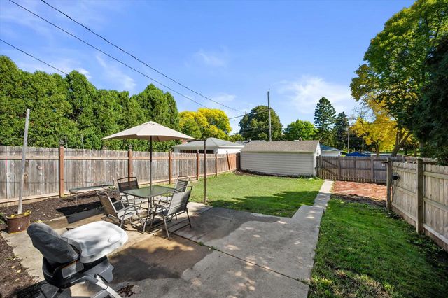 3476 S Ahmedi AVENUE, Milwaukee, WI 53207