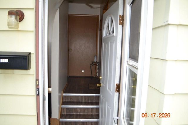 8926 W Tripoli AVENUE, Milwaukee, WI 53228