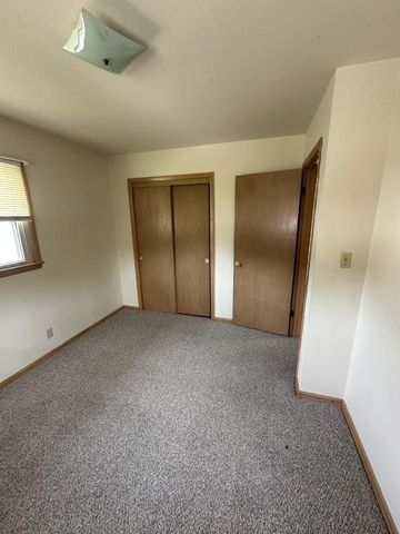 8926 W Tripoli AVENUE, Milwaukee, WI 53228