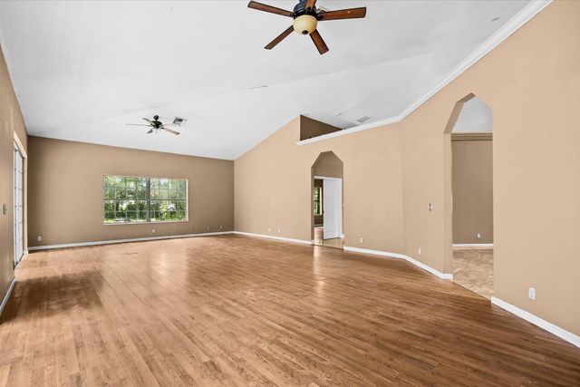 12390 N 53rd Rd Road N, The Acreage, FL 33411
