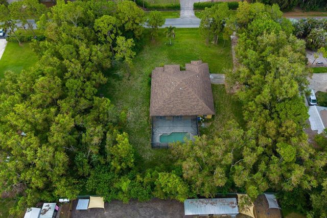 12390 N 53rd Rd Road N, The Acreage, FL 33411