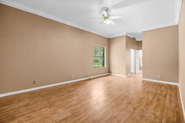 12390 N 53rd Rd Road N, The Acreage, FL 33411