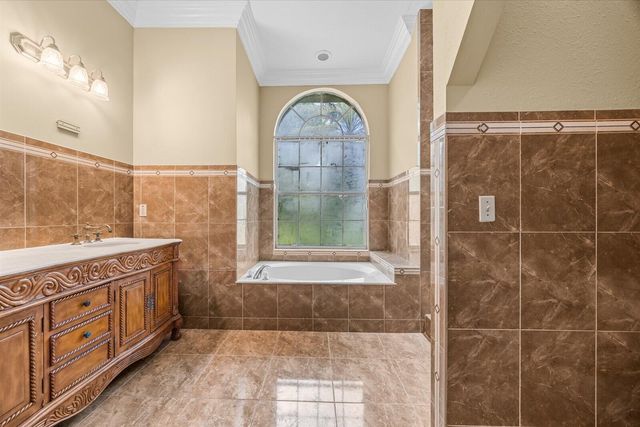 12390 N 53rd Rd Road N, The Acreage, FL 33411