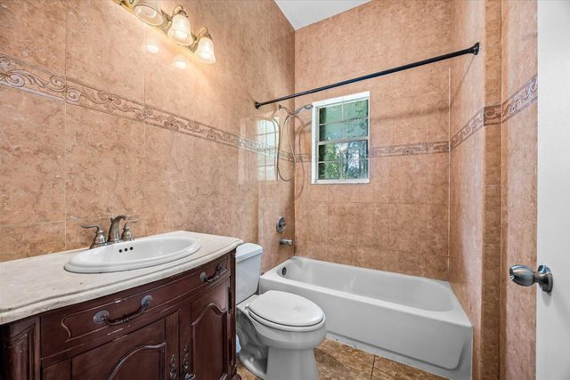 12390 N 53rd Rd Road N, The Acreage, FL 33411