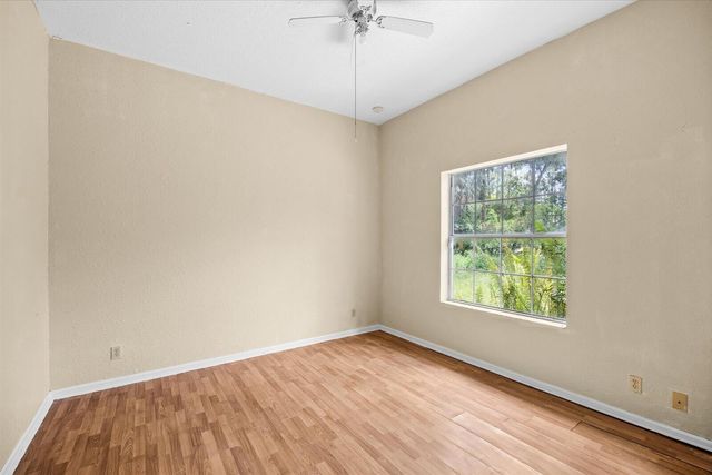 12390 N 53rd Rd Road N, The Acreage, FL 33411
