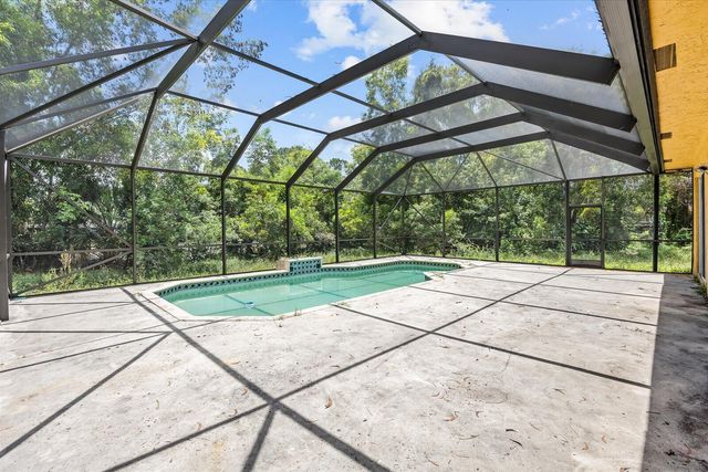 12390 N 53rd Rd Road N, The Acreage, FL 33411