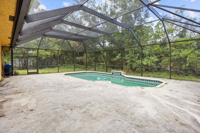 12390 N 53rd Rd Road N, The Acreage, FL 33411
