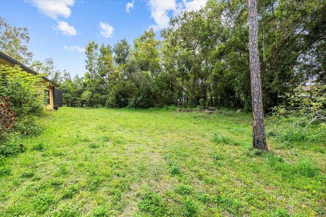 12390 N 53rd Rd Road N, The Acreage, FL 33411