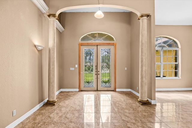 12390 N 53rd Rd Road N, The Acreage, FL 33411