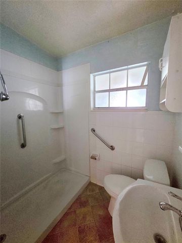 640 FORREST DR, Bartow, FL 33830